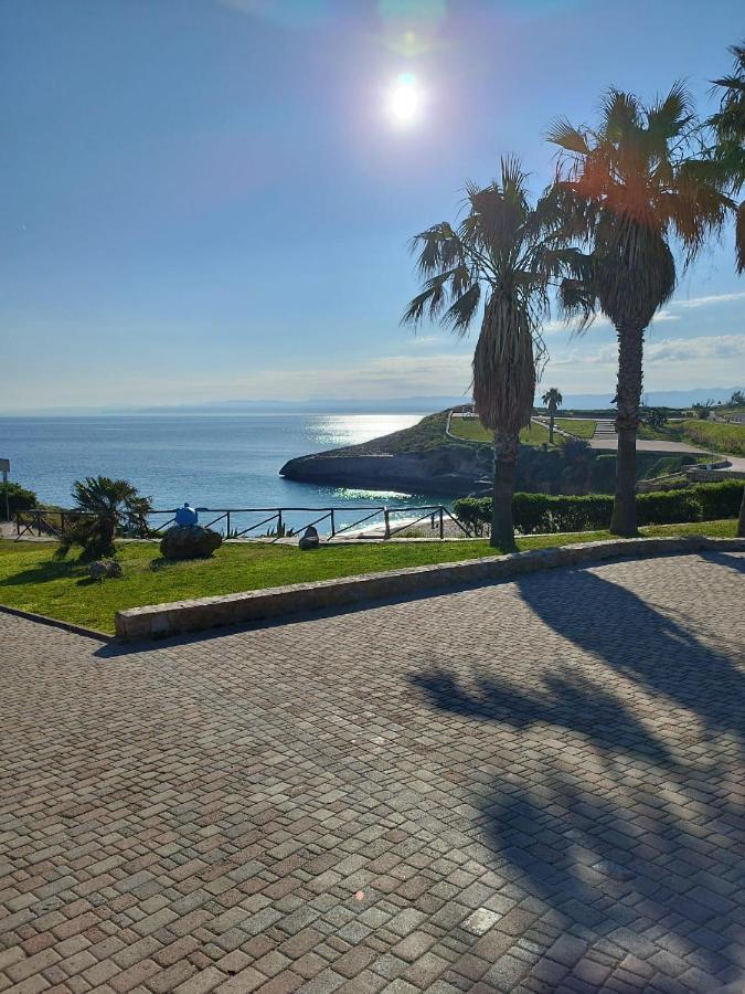 Apartamento Nuovo Bilocale A 100 Mt Dal Mare Porto Torres Exterior foto