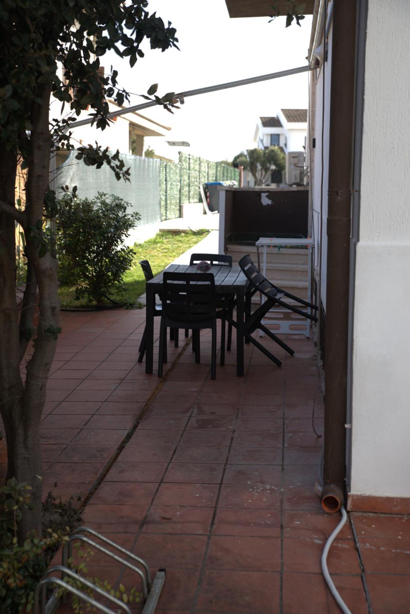 Apartamento Nuovo Bilocale A 100 Mt Dal Mare Porto Torres Exterior foto